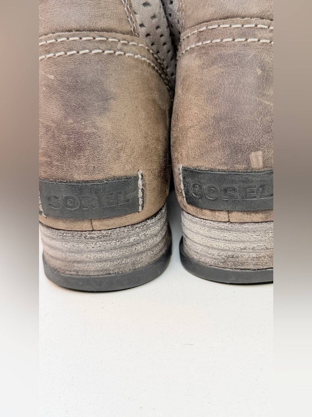 Sorel Perforated Leather Buckle Moto Boots Taupe Womens 7 - Picture 7 of 14